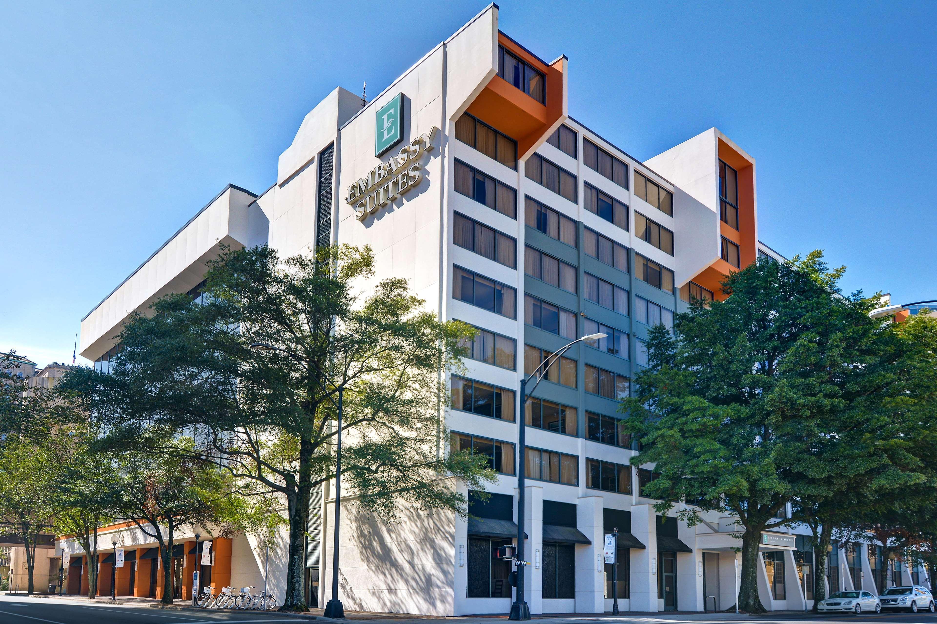Embassy Suites Winston-Salem Exteriér fotografie